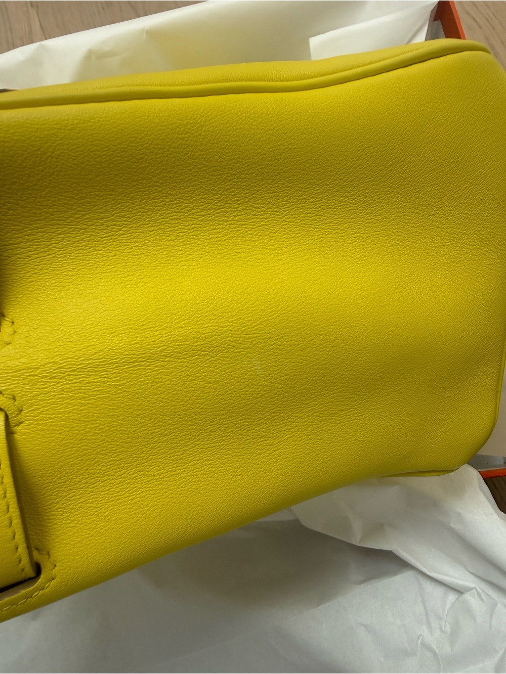 Hermes Yellow Birkin 25 with Gold Hardware - Picture 9 of 9